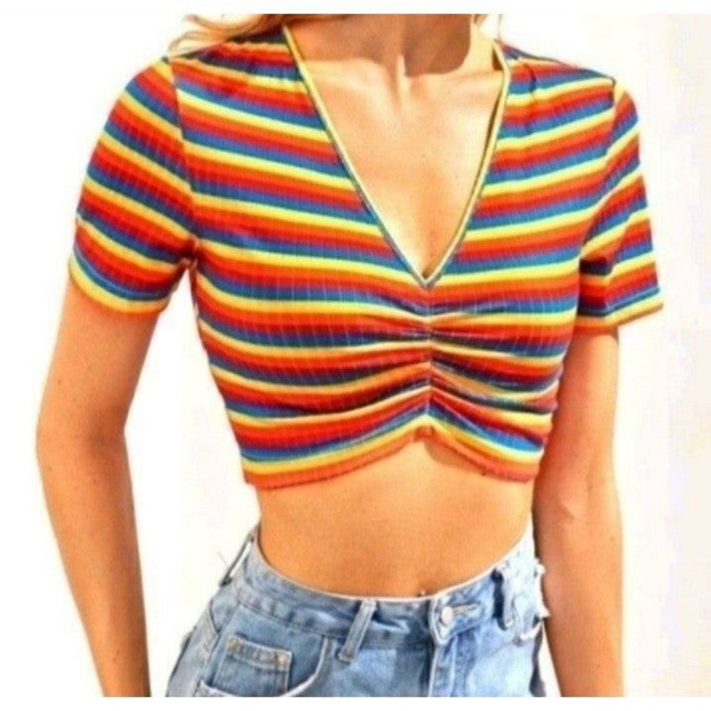 Ladies Fun rainbow crop top sz large